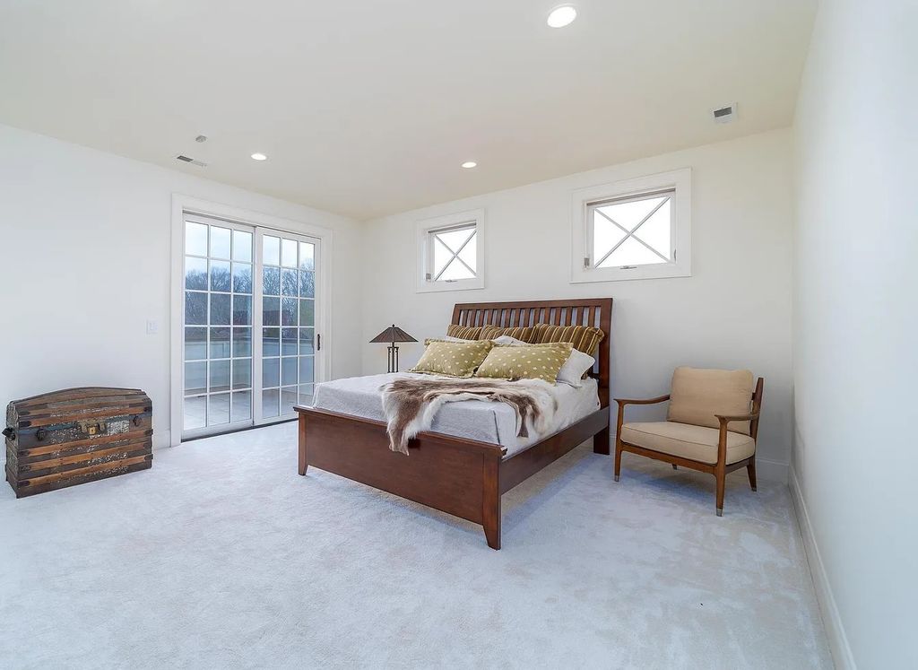 The Estate in Midland is a luxurious home now available for sale. This home located at 13500 Cabarrus Station Rd, Midland, North Carolina
