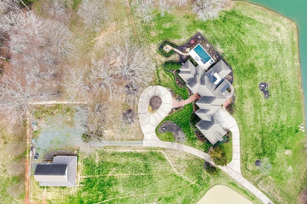The Estate in Midland is a luxurious home now available for sale. This home located at 13500 Cabarrus Station Rd, Midland, North Carolina