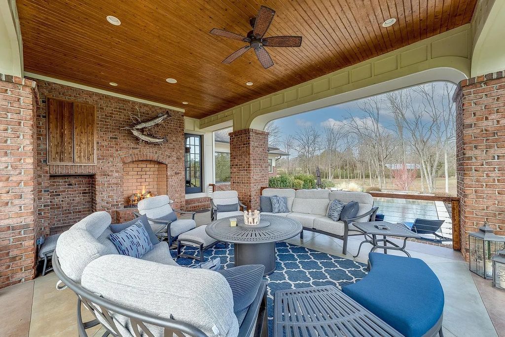 The Estate in Midland is a luxurious home now available for sale. This home located at 13500 Cabarrus Station Rd, Midland, North Carolina