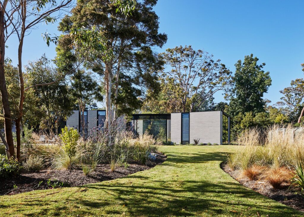 Mount Martha House, Single-storey Holiday Residence by Kister Architects