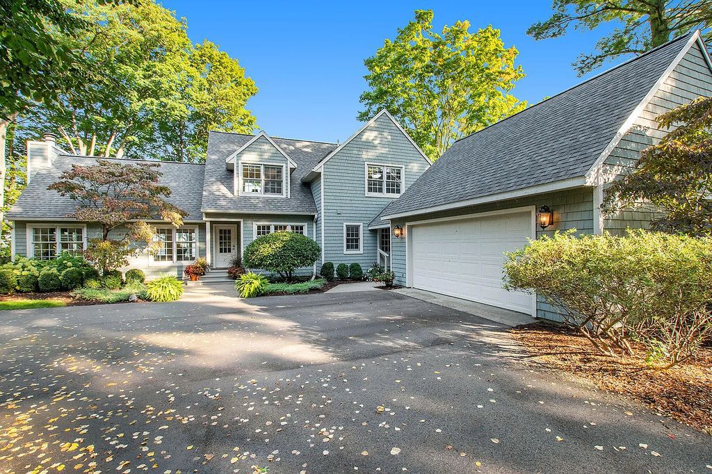 The Estate in Whitehall is a luxurious home thoughtfully planned and designed with high-end upgrades and installs throughout now available for sale. This home located at 5916 S Shore Dr, Whitehall, Michigan; offering 04 bedrooms and 03 bathrooms with 3,001 square feet of living spaces.