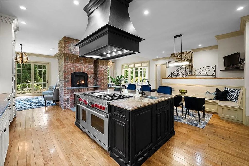 The Estate in Charlotte is a custom-built unique home designed by well-known architect Harry Schrader, now available for sale. This home located at 8402 Fairview Rd, Charlotte, North Carolina