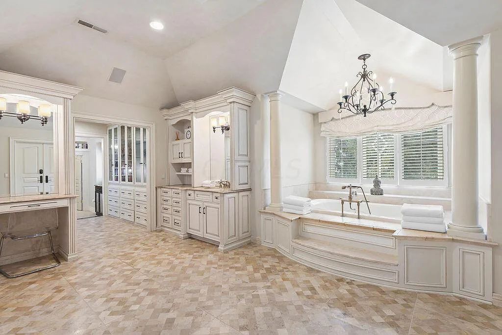 The Estate in Delaware is a luxurious home featuring architectural excellence and handcrafted details now available for sale. This home located at 1581 Woodland Hall Dr, Delaware, Ohio; offering 07 bedrooms and 11 bathrooms with 11,787 square feet of living spaces.