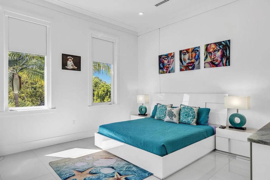 Stunning Beachfront Paradise in Marathon Florida with Private Beach and Dock is Offering at 13.895 Million 29