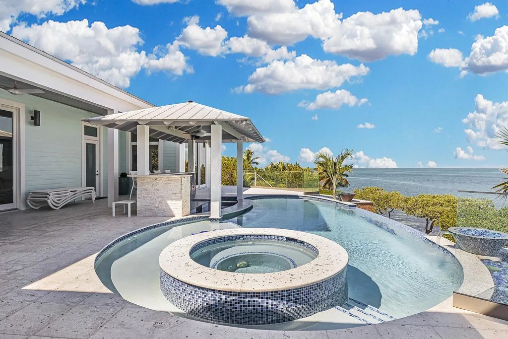 Stunning Beachfront Paradise in Marathon Florida with Private Beach and Dock is Offering at 13.895 Million 9
