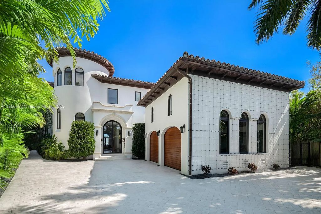 Welcome to 815 E Dilido Drive, Miami Beach, Florida, a stunning transitional home designed by Menin Design. This hme in Miami Beach boasts 6 bedrooms and 8 bathrooms, with a living space of 8,181 square feet, all situated on a spacious 0.31-acre lot. Built in 2006, this home is one of the most impressive properties on the Venetian, offering 107 feet of waterfront living.
