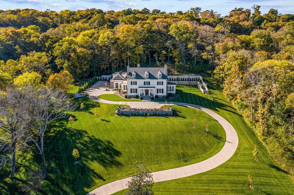 This $10M Beautiful Estate in Nashville, TN  Exudes all the Quintessential Graces and Charms