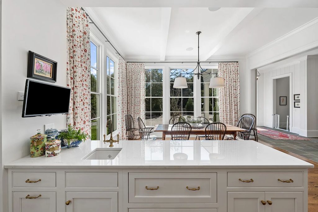 This $10M Beautiful Estate in Nashville, TN  Exudes all the Quintessential Graces and Charms