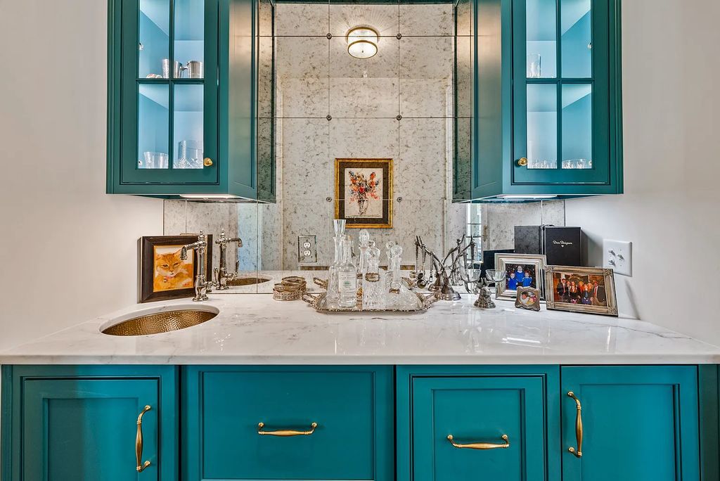 This $10M Beautiful Estate in Nashville, TN  Exudes all the Quintessential Graces and Charms