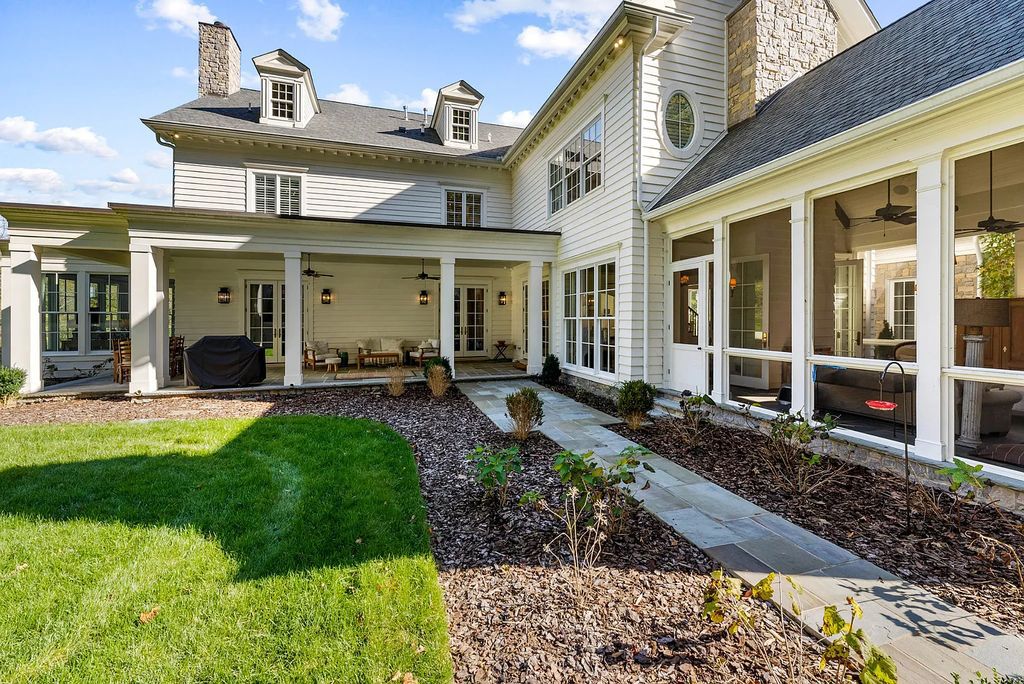 This $10M Beautiful Estate in Nashville, TN  Exudes all the Quintessential Graces and Charms