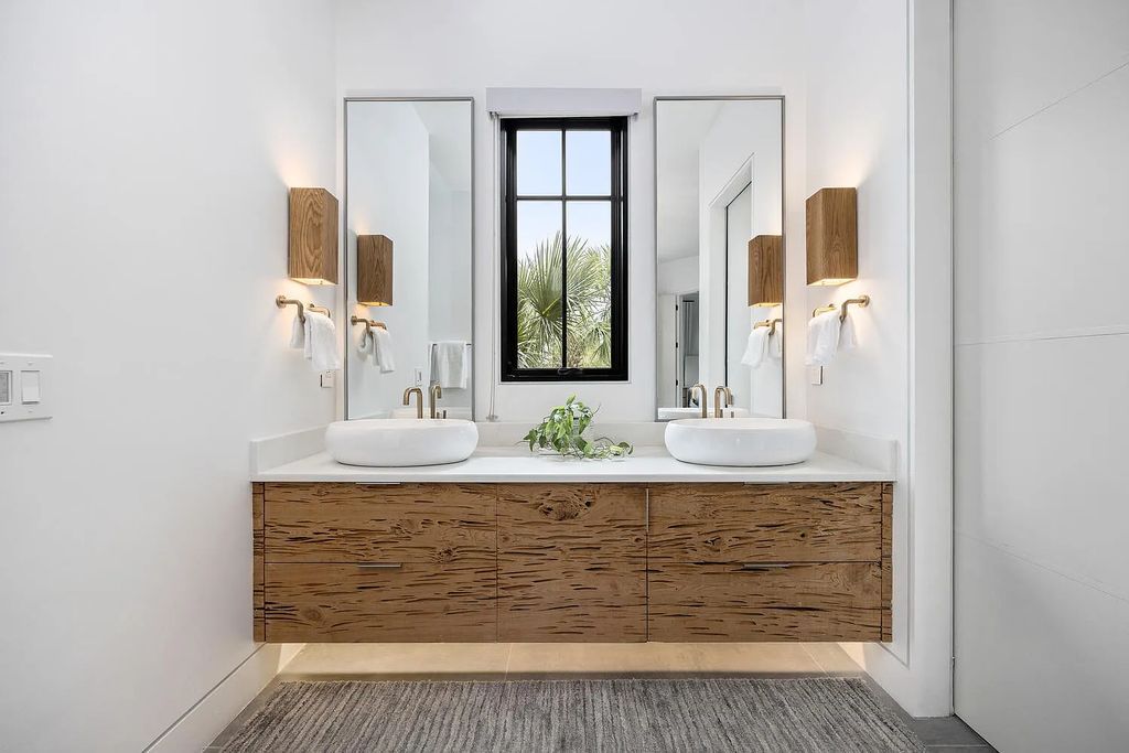 The Estate in Daniel Island is a luxurious home newly renovated with incomparable features and finishes now available for sale. This home located at 181 River Green Pl, Daniel Island, South Carolina; offering 05 bedrooms and 06 bathrooms with 4,432 square feet of living spaces.