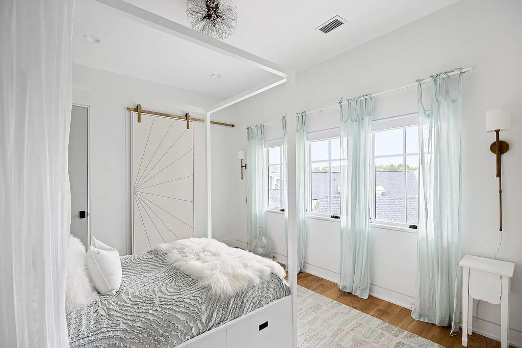 The Estate in Daniel Island is a luxurious home newly renovated with incomparable features and finishes now available for sale. This home located at 181 River Green Pl, Daniel Island, South Carolina; offering 05 bedrooms and 06 bathrooms with 4,432 square feet of living spaces.