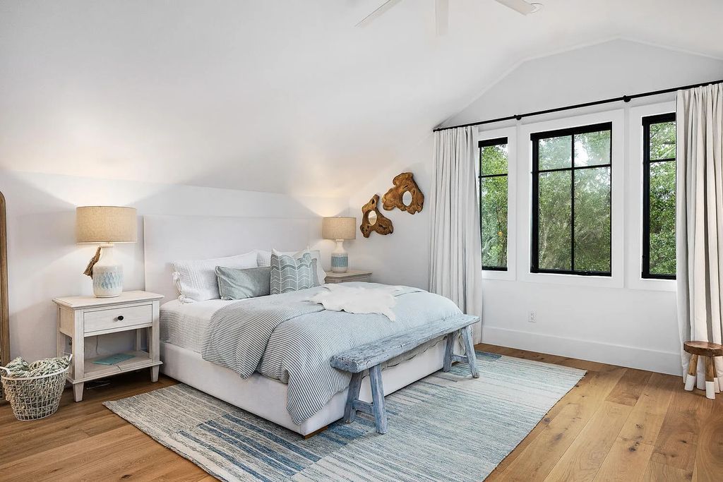 The Estate in Daniel Island is a luxurious home newly renovated with incomparable features and finishes now available for sale. This home located at 181 River Green Pl, Daniel Island, South Carolina; offering 05 bedrooms and 06 bathrooms with 4,432 square feet of living spaces.