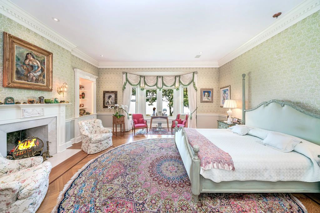 The Estate in Great Neck is build by award-winning architecture firm, Shope Reno Wharton Associates, now available for sale. This home located at 227 Dock Lane, Great Neck, New York