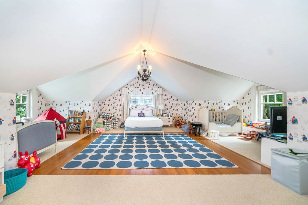 The Estate in Great Neck is build by award-winning architecture firm, Shope Reno Wharton Associates, now available for sale. This home located at 227 Dock Lane, Great Neck, New York