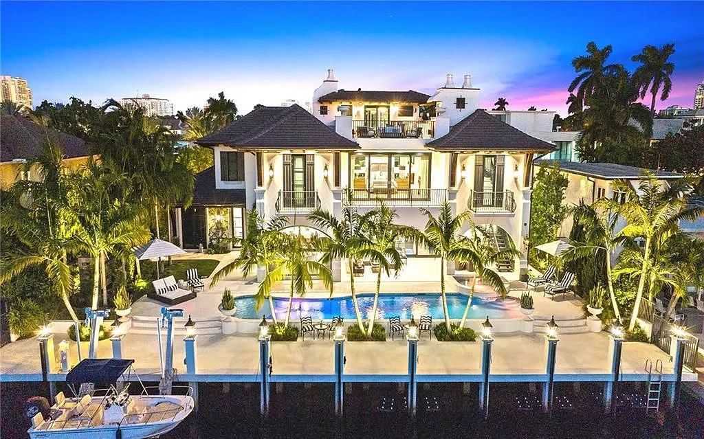 Welcome to 633 Isle of Palms Drive in Fort Lauderdale, Florida, where luxury living meets bespoke grandeur. This custom-built residence features 5 bedrooms, 8 bathrooms, and 7,970 square feet of living space on a 0.30-acre lot with a 100-foot dock, 21K lift, and a resort-like salt pool and spa.