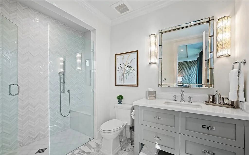 Welcome to 633 Isle of Palms Drive in Fort Lauderdale, Florida, where luxury living meets bespoke grandeur. This custom-built residence features 5 bedrooms, 8 bathrooms, and 7,970 square feet of living space on a 0.30-acre lot with a 100-foot dock, 21K lift, and a resort-like salt pool and spa.