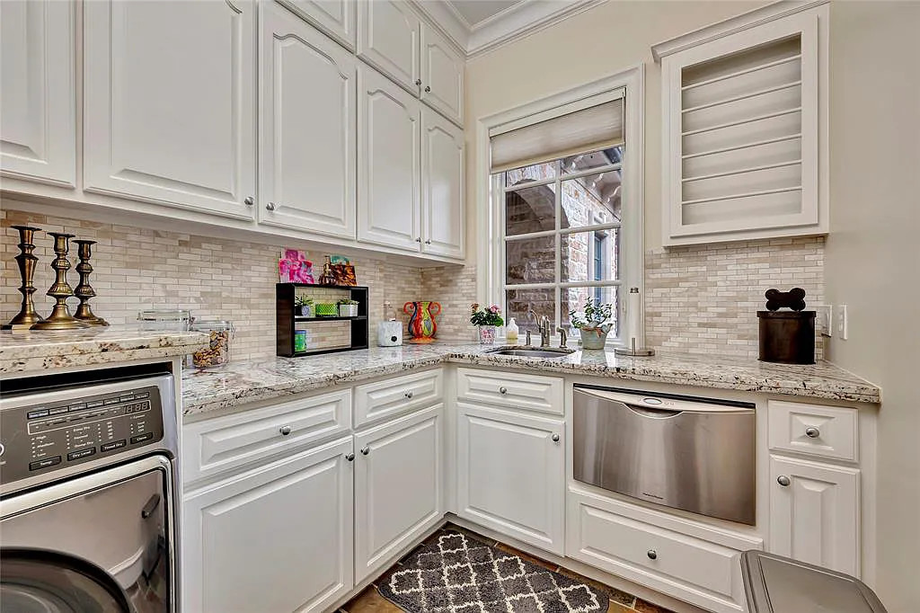 3207 Acorn Wood Way Houston TX 77059 1
