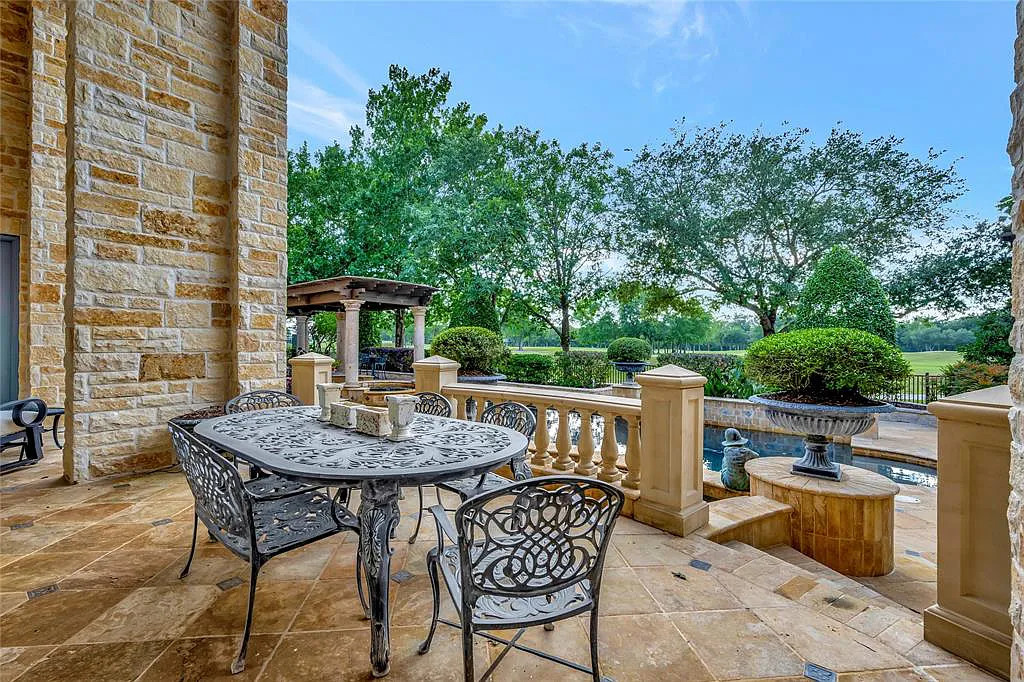 3207 Acorn Wood Way Houston TX 77059 14