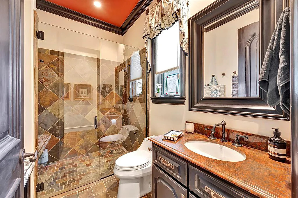 3207 Acorn Wood Way Houston TX 77059 2