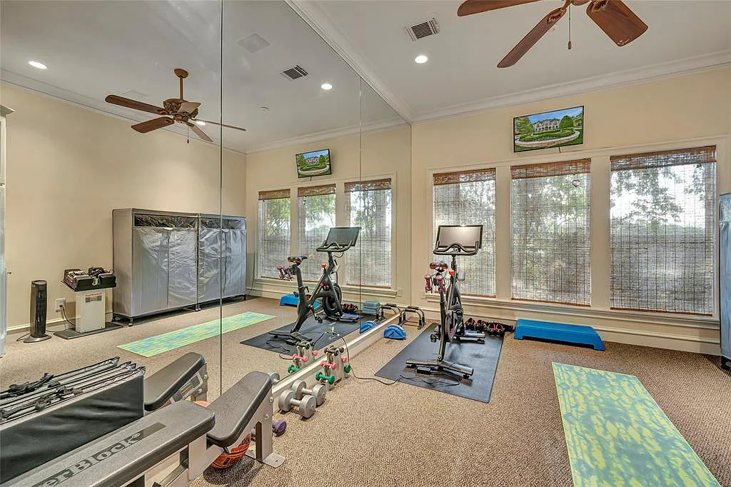 3207 Acorn Wood Way Houston TX 77059 21