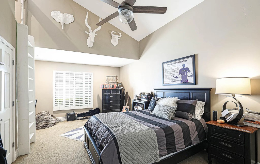 8312 N 50th St Paradise Valley AZ 85253 21