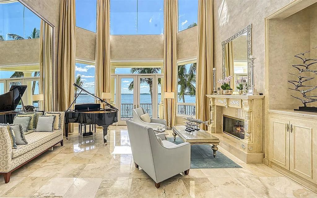 Welcome to a stunning Siesta Key coastal home 1414 Point Crisp Road, Sarasota, Florida with 360-degree bay views and 546 feet of waterfront on Little Sarasota Bay. This 6-bed, 9-bath home boasts 7,162 sqft of living space on 1.22 acres of land.