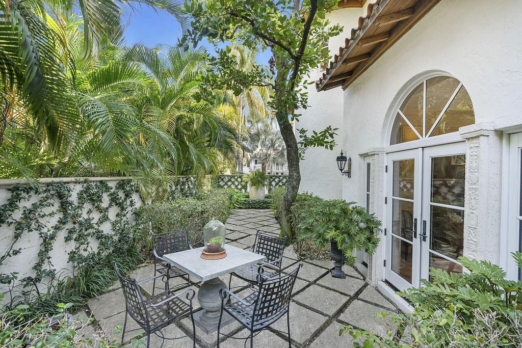 Experience luxury living at its finest in Palm Beach, Florida with this stunning Mediterranean estate on 224 Barton Avenue. The fully furnished home features 4 bedrooms, 5 bathrooms, and over 6,387 sqft of living space, complete with a custom gourmet kitchen and butler's pantry.