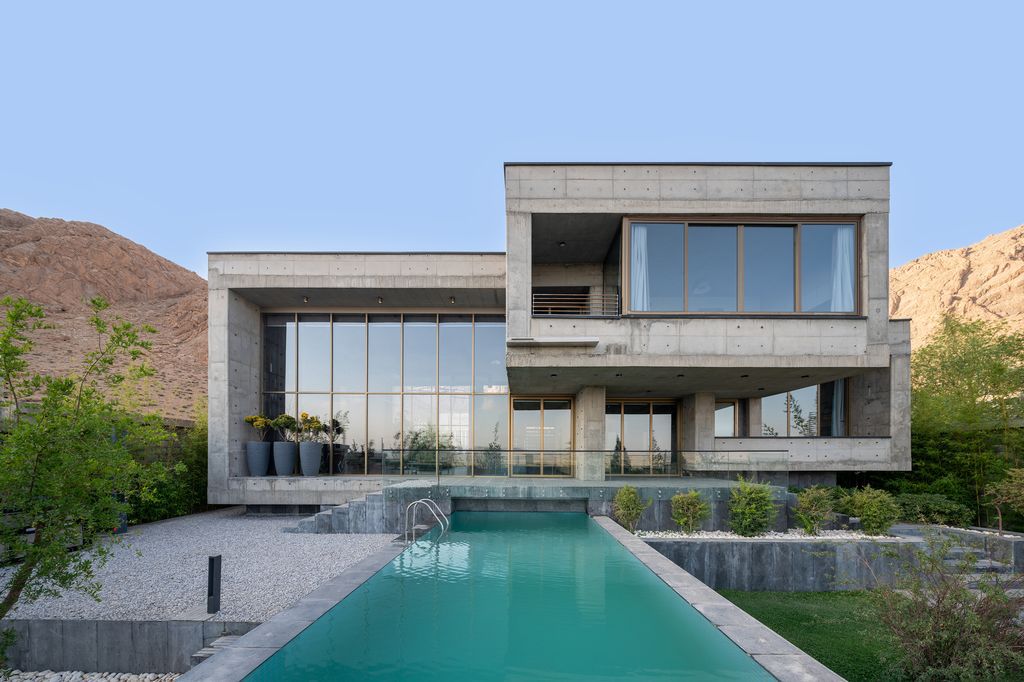 Bagh Shahr Villa, Prominent Home on Slope in Iran by Experience Studio