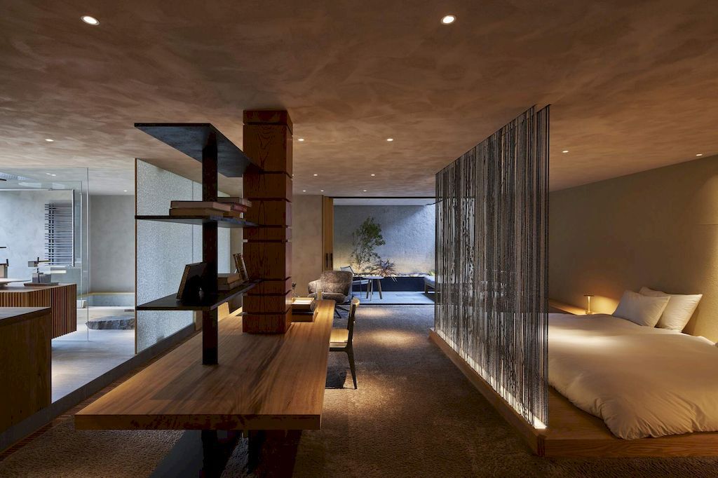 C4L House shows tranquility & exquisite tension by CUBO Design Architect