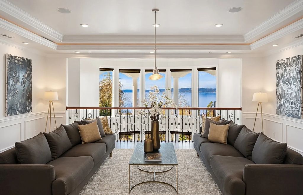 Exceptional Des Moines, WA Residence: A Private Oasis with Stunning Views, Timeless Style, and a Price of $2.995M