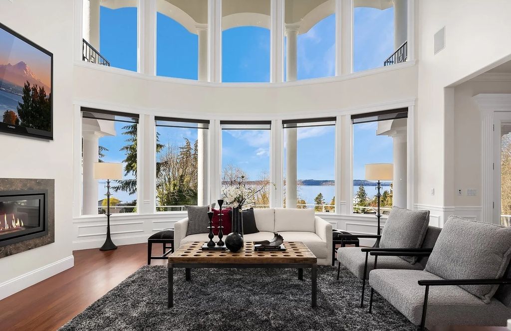 Exceptional Des Moines, WA Residence: A Private Oasis with Stunning Views, Timeless Style, and a Price of $2.995M