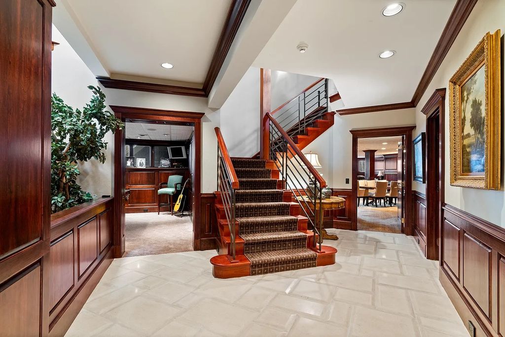 Magnificent $3.579M Residence in North Barrington, IL Offers Enchanting Entertainment Spaces and a Peaceful Sanctuary for Relaxation