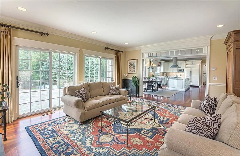 Magnificent Colonial-Style Residence in Ridgefield, CT with a Resort-Like Ambience for Sale at $2.895M