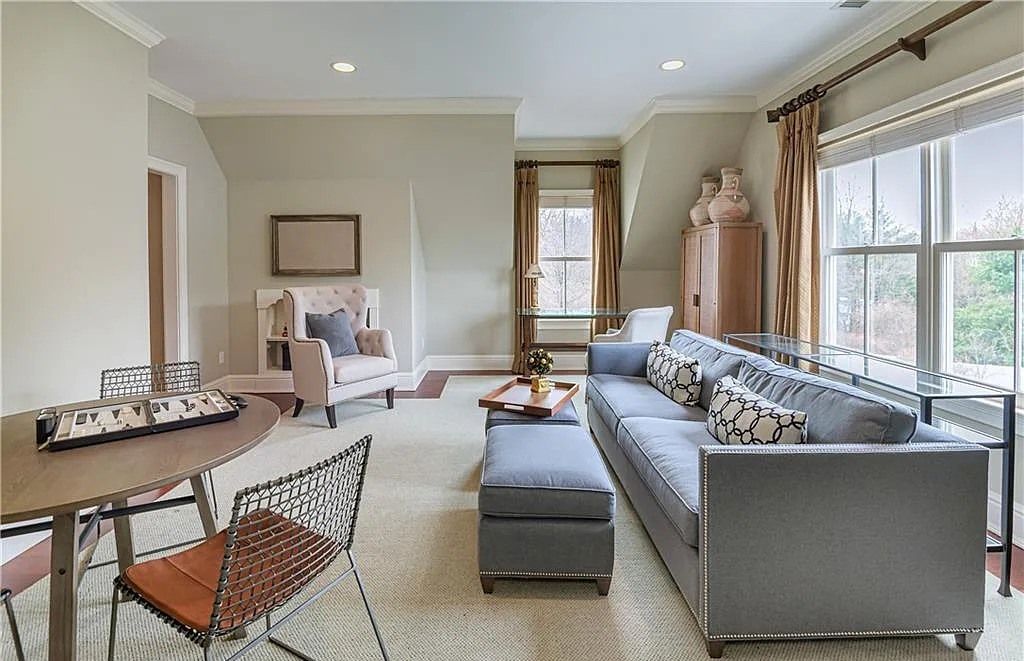 Magnificent Colonial-Style Residence in Ridgefield, CT with a Resort-Like Ambience for Sale at $2.895M