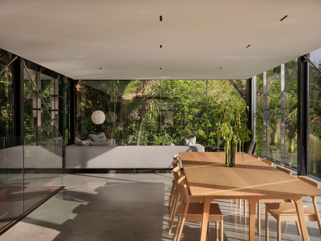 Mahuika House with spaces extend over the pool below by Daniel Marshall