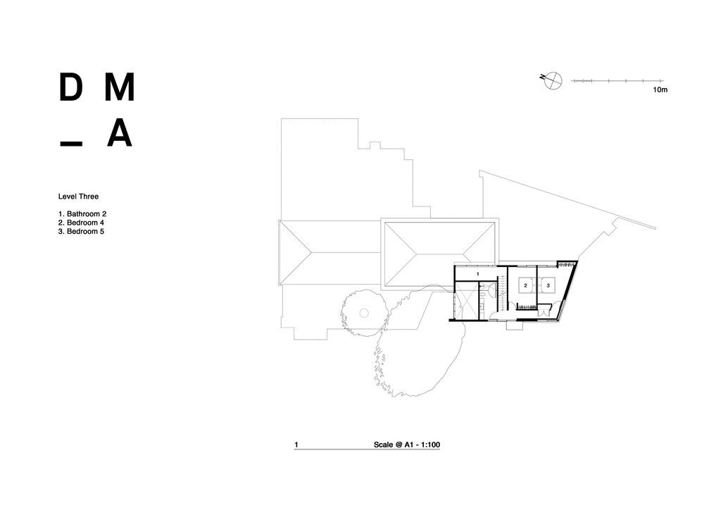 Mahuika House with spaces extend over the pool below by Daniel Marshall