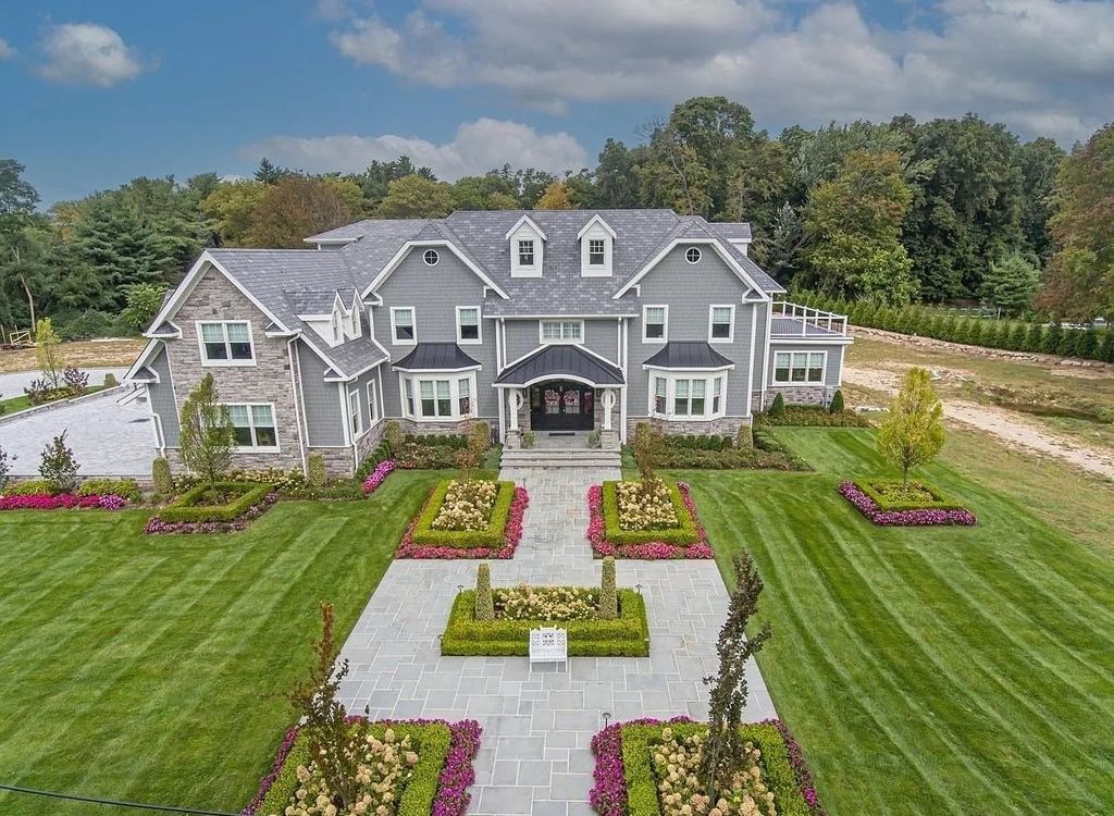Mannetto Hill Manor! Magnificent Luxury Estate   in Huntington, NY for Sale at $5.971M, Overflowing with Elegant Amenities
