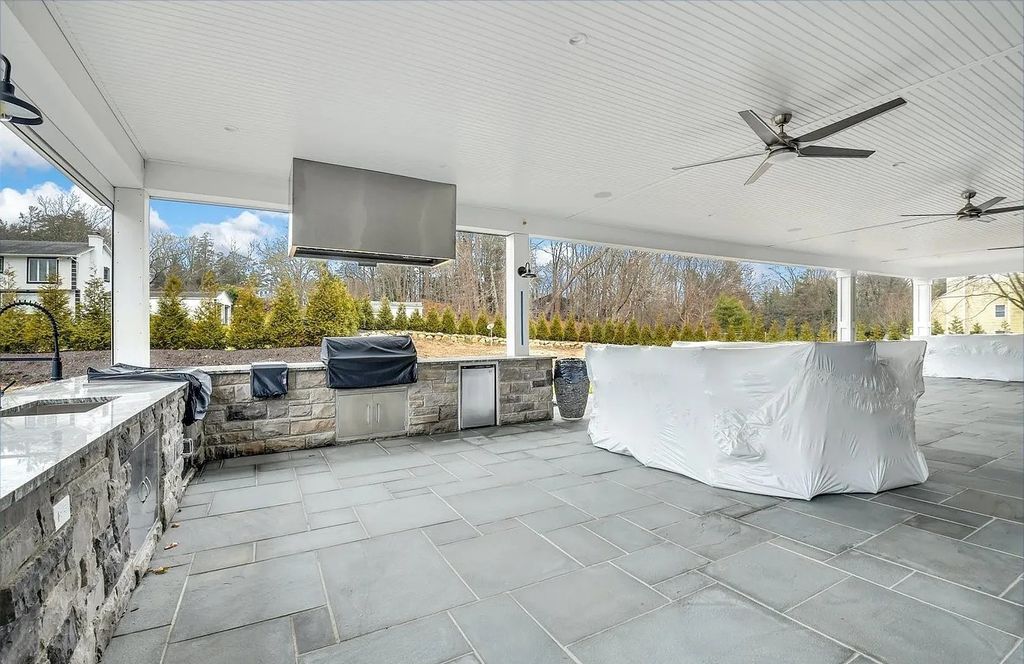 Mannetto Hill Manor! Magnificent Luxury Estate   in Huntington, NY for Sale at $5.971M, Overflowing with Elegant Amenities