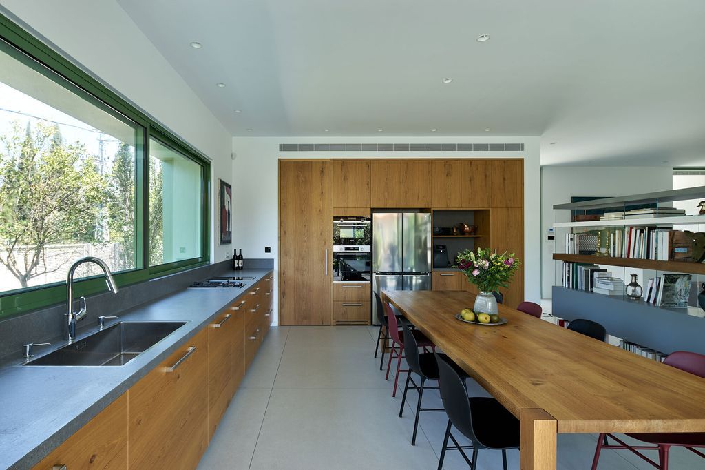 N.M House No.4 in Israel Features Open Plan by Daniel Arev Architecture
