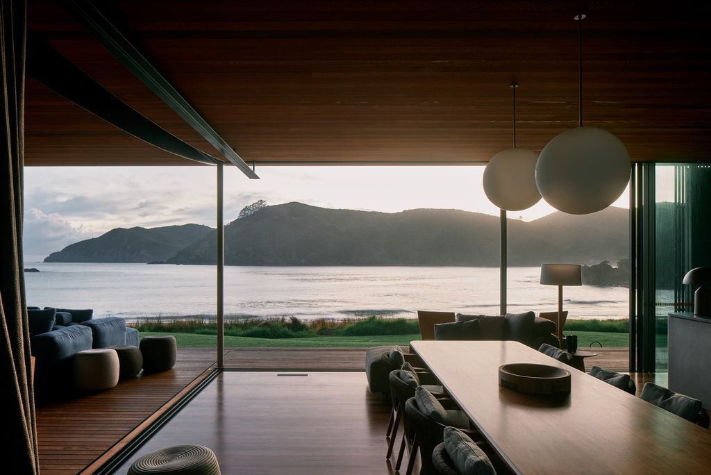 Omata Beach House offers breathtaking ocean views by Herbst Architects