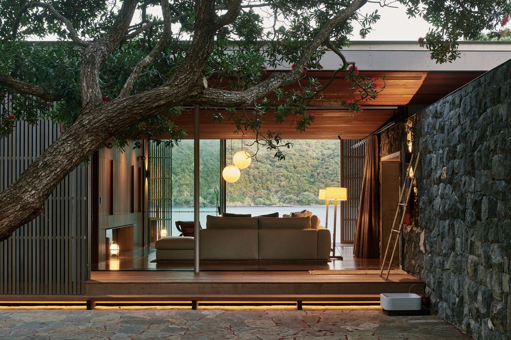 Omata Beach House offers breathtaking ocean views by Herbst Architects