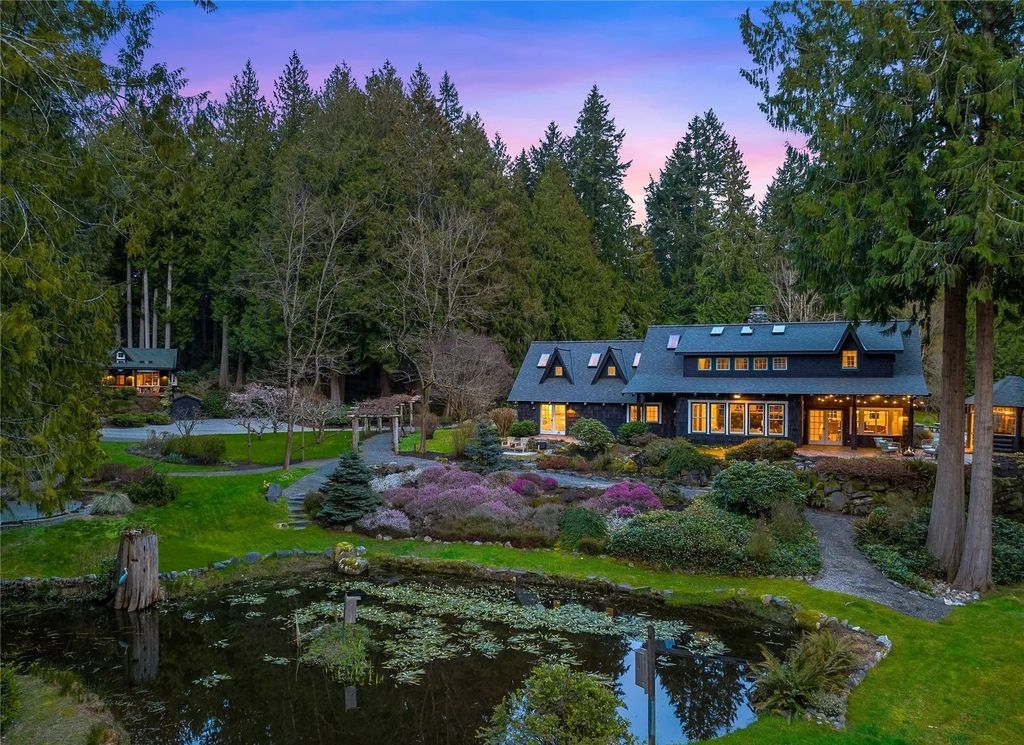 Priced at $4.2M, This Bainbridge Island Home Seamlessly Blends Modern Amenities With Serene Natural Surroundings