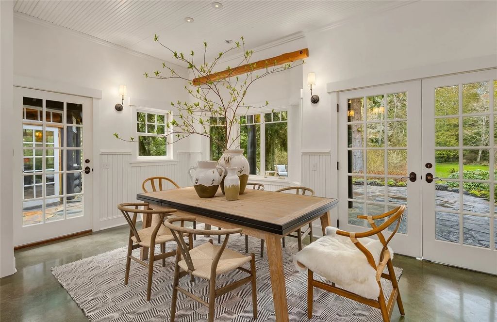 Priced at $4.2M, This Bainbridge Island Home Seamlessly Blends Modern Amenities With Serene Natural Surroundings