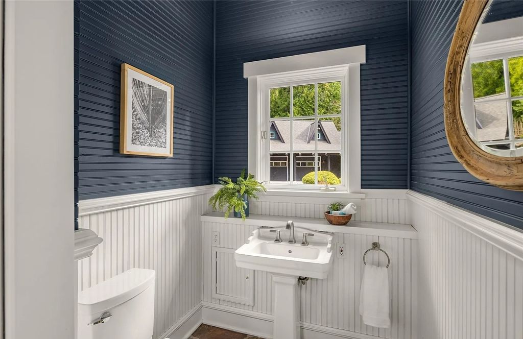 Priced at $4.2M, This Bainbridge Island Home Seamlessly Blends Modern Amenities With Serene Natural Surroundings