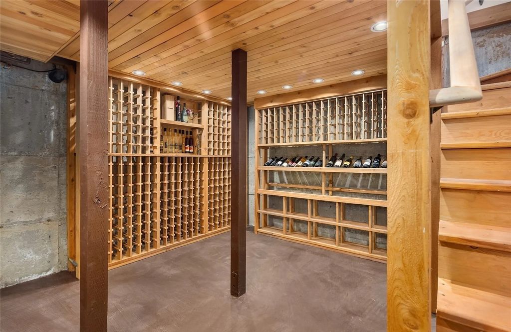 Priced at $4.2M, This Bainbridge Island Home Seamlessly Blends Modern Amenities With Serene Natural Surroundings