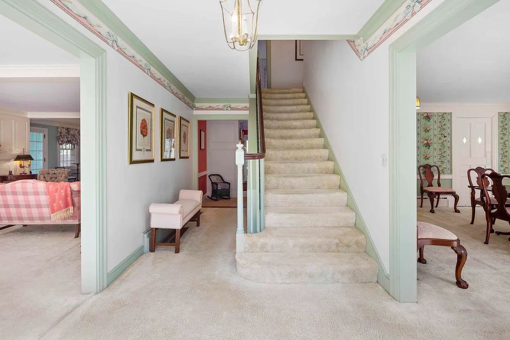 Private Compound with Manicured Lawns and Trees in Osterville, MA On the Market for $4.395M