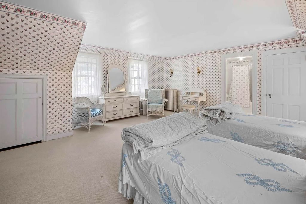 Private Compound with Manicured Lawns and Trees in Osterville, MA On the Market for $4.395M
