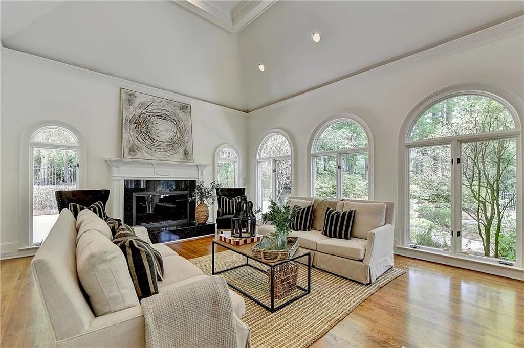 Private Luxury Living: Extraordinary Outdoor Spaces at $2.9M Johns Creek, GA Home