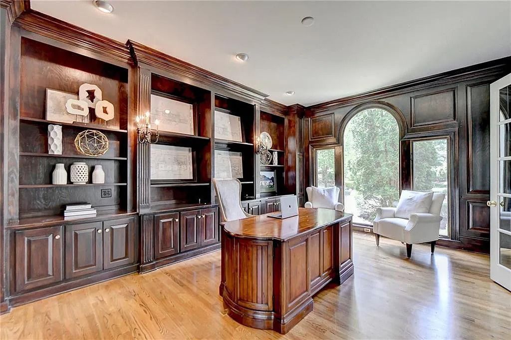 Private Luxury Living: Extraordinary Outdoor Spaces at $2.9M Johns Creek, GA Home